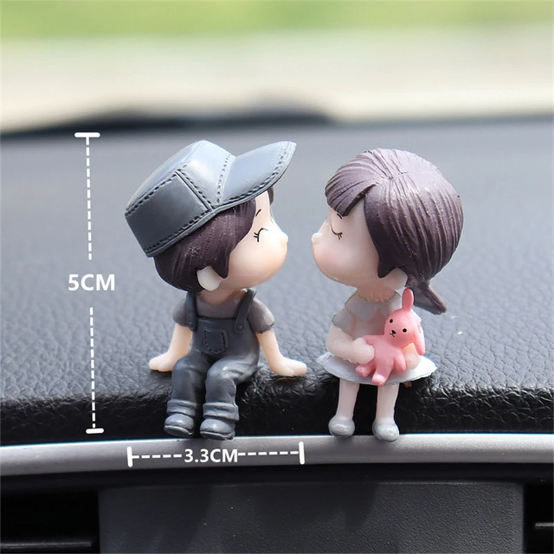 Figurines Balloon Ornament