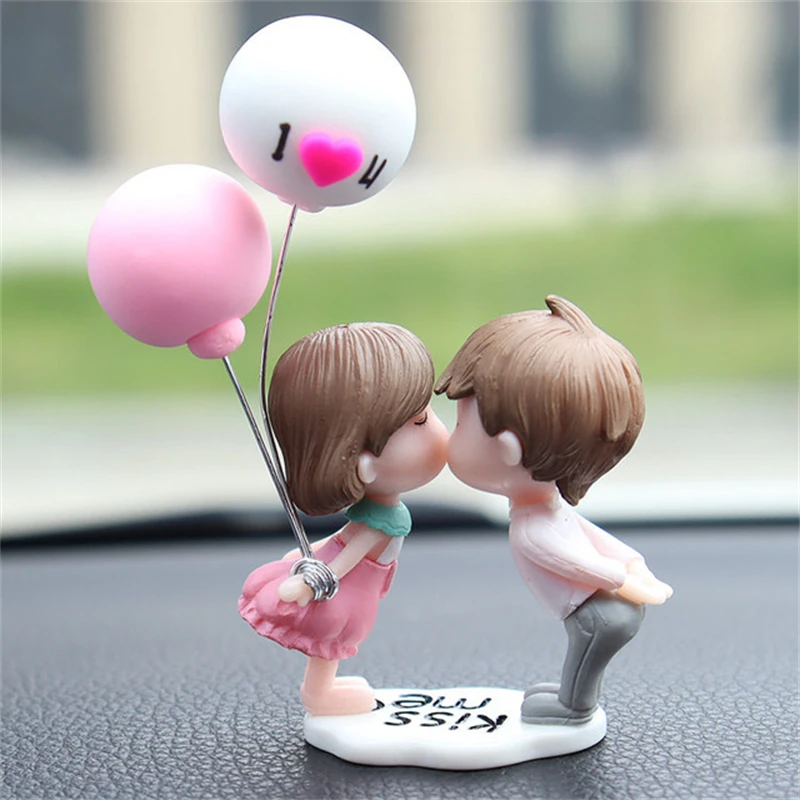 Figurines Balloon Ornament
