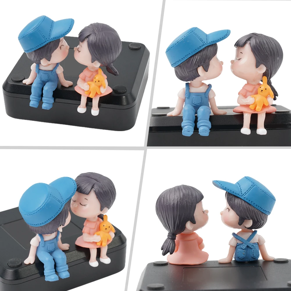 Figurines Balloon Ornament
