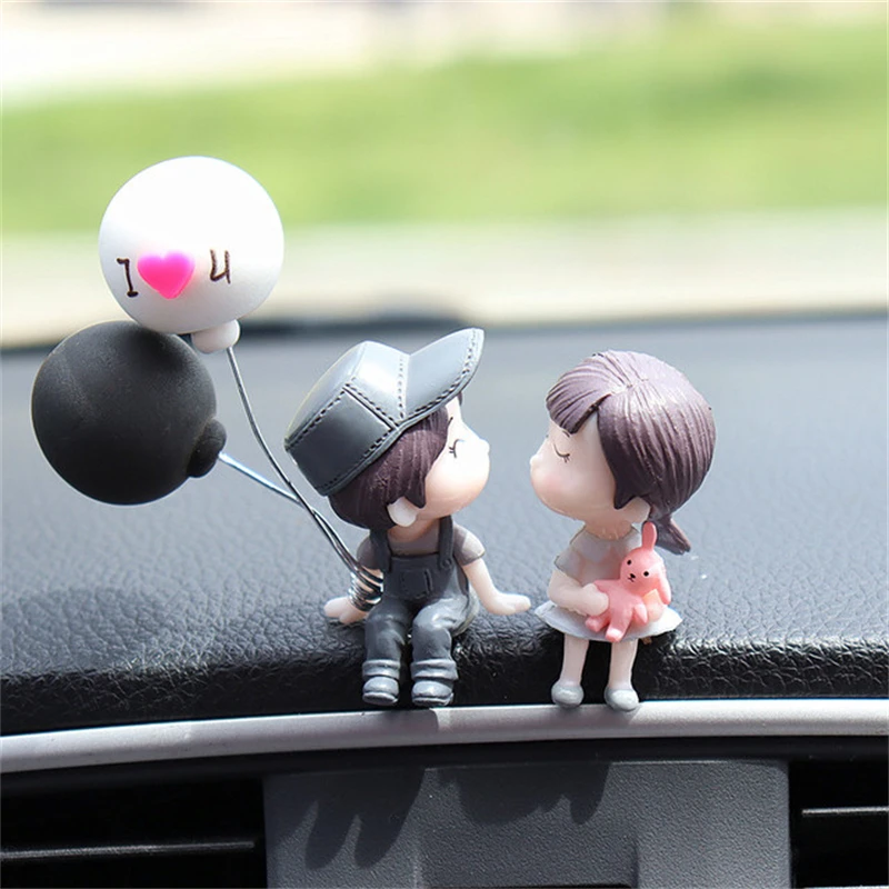 Figurines Balloon Ornament