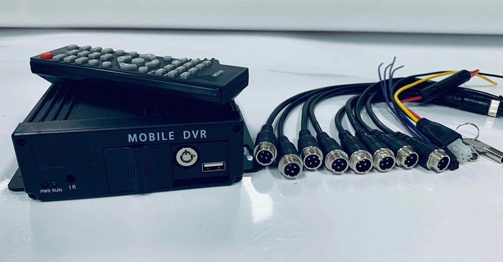 SD AHD Mobile Car DVR 8CH 720P Car DVR/MDVR SD AHD Mobile Car DVR 8CH 720P Car DVR/MDVR