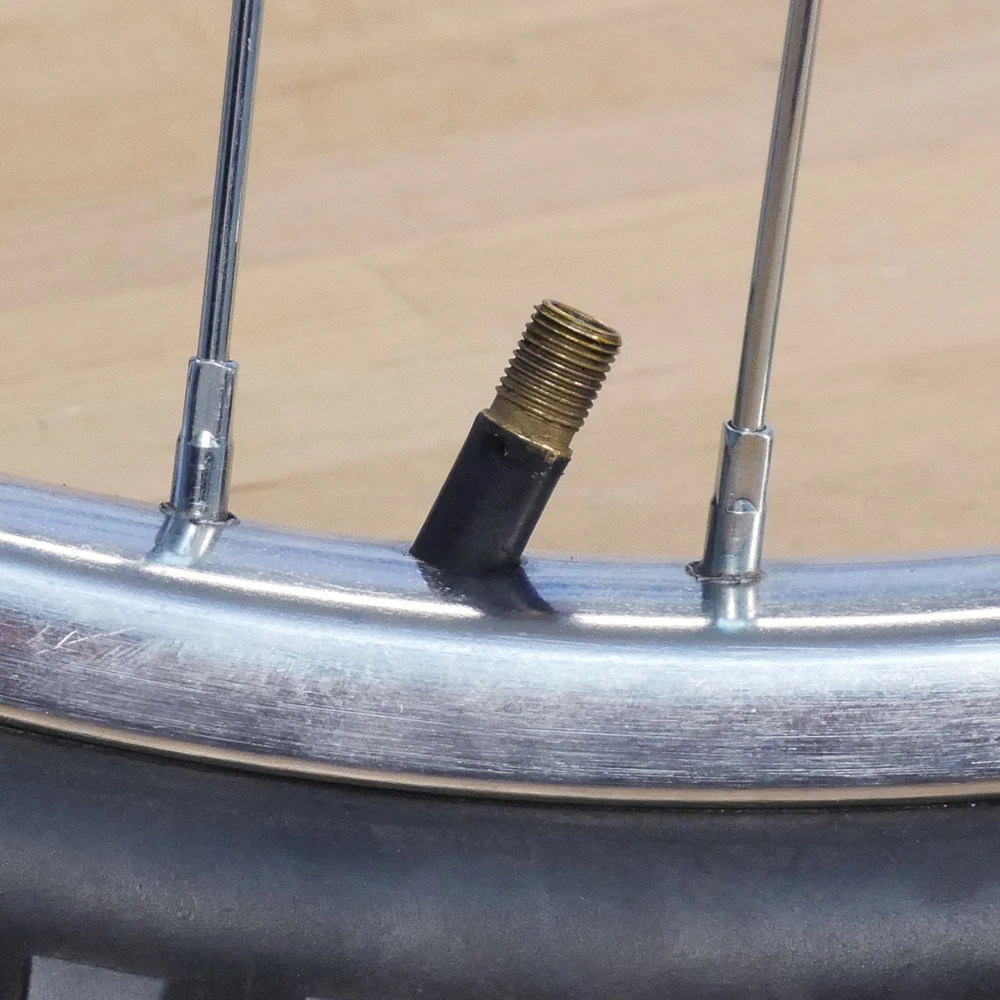 Black TR414 Tubeless Car Wheel Tire Valve Stems with Caps