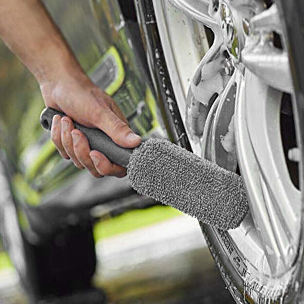 Car Wash Brush with Plastic Handle Car Wash Brush with Plastic Handle