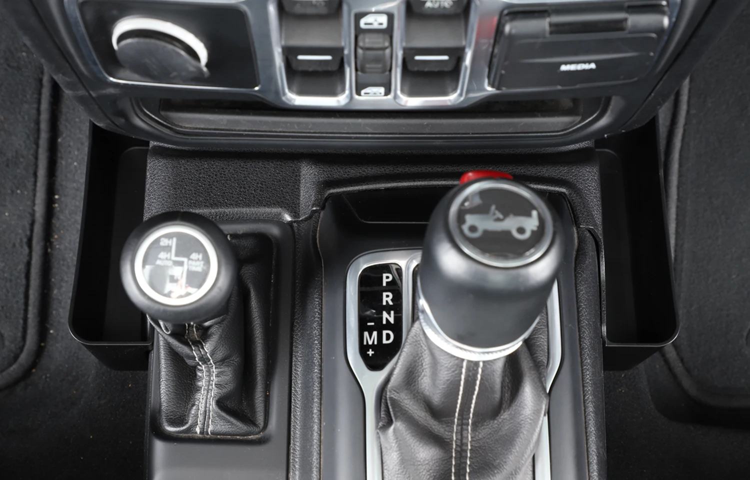 Stowing Tidying for Jeep Wrangler